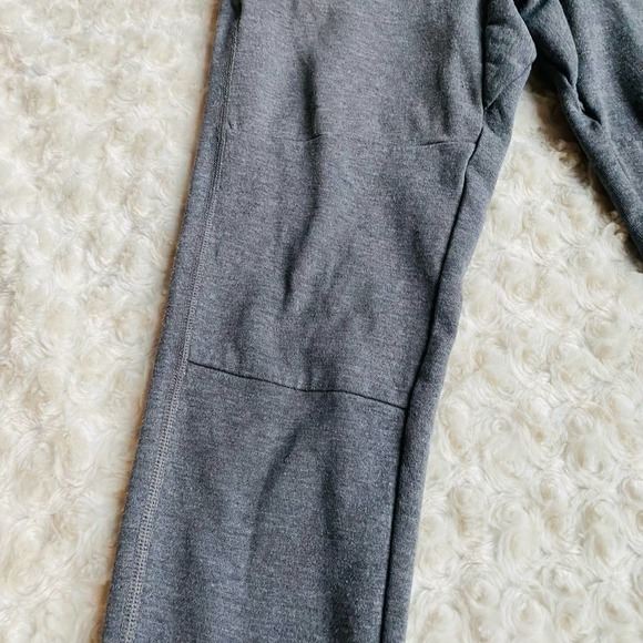 Gap Fit Tech Kids Grey Heather Dry Fit Cotton Performance Joggers Sweats L 10 - Picture 5 of 10